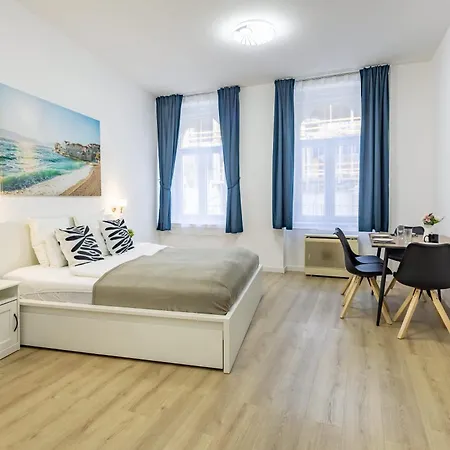 Spacious - Cozy - 부다페스트